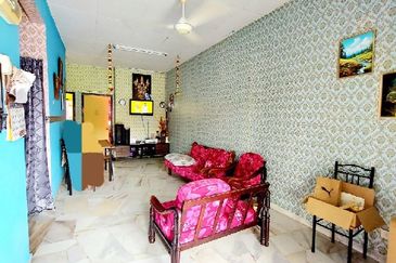 Single Storey Terrace Taman Alam Perdana Puncak Alam