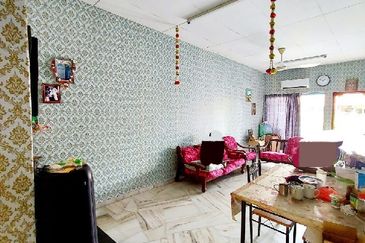 Single Storey Terrace Taman Alam Perdana Puncak Alam