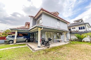 [CORNER LOT] Double Storey Terrace Jalan Nova U5, Subang Bestari, Shah