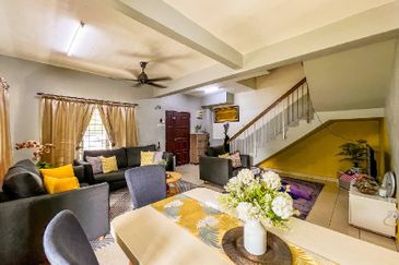[CORNER LOT] Double Storey Terrace Jalan Nova U5, Subang Bestari, Shah