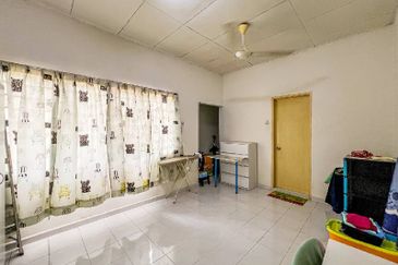 [CORNER LOT] Double Storey Terrace Jalan Nova U5, Subang Bestari, Shah