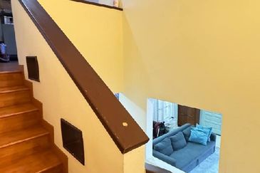 Jalan Putra Bistari 2/1S