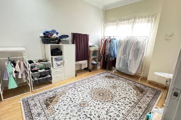 Jalan Putra Bistari 2/1S