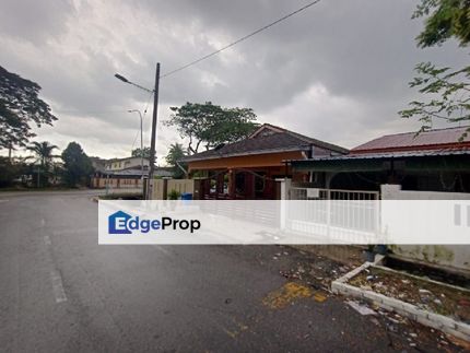 RENOVATED SINGLE STOREY AT SEKSYEN 17, SHAH ALAM, Selangor, Shah Alam