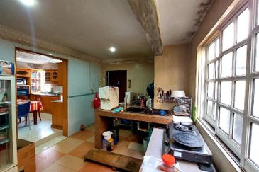 Taman Alam Megah, Seksyen 28