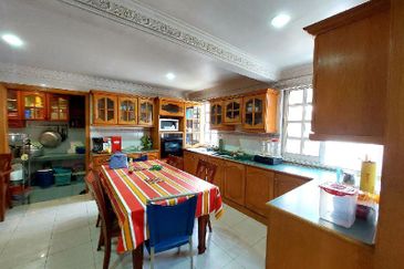 Taman Alam Megah, Seksyen 28