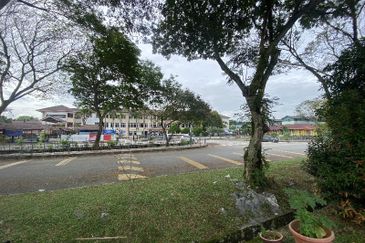 Taman Alam Megah, Seksyen 28