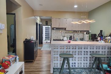 Puncak Hijauan (Hijauan Heights)