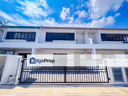 NON BUMI LOT 2 Storey Superlink House Sejati Lakeside Cyberjaya, Selangor, Cyberjaya
