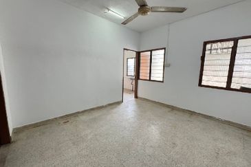 Seksyen 11, Shah Alam