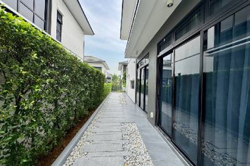 Dremien @ Eco Ardence