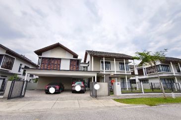 Tiana Elmina Gardens