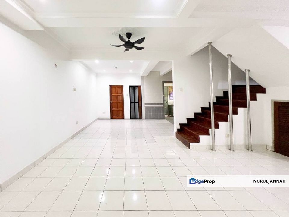 Renovated Double Storey Jalan Nova Subang Bestari, Selangor, Shah Alam