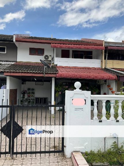 Double Storey Terrace House Taman Serdang Jaya, Seri Kembangan, Selangor, Seri Kembangan