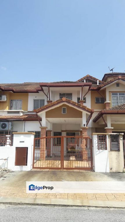 [20x70] 2 Storey Intermediate TerraceTaman Bukit Subang, Selangor, Shah Alam