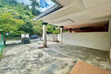 Sungai Buloh Country Resort