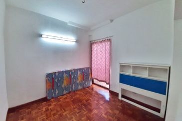 Sri Kinabalu Condominium