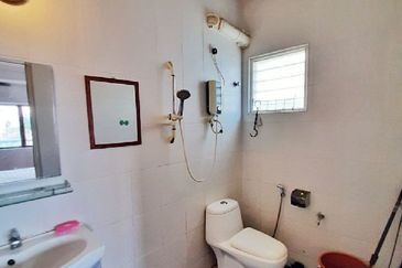 Sri Kinabalu Condominium