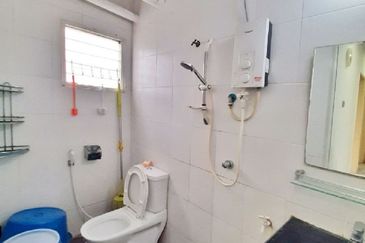 Sri Kinabalu Condominium