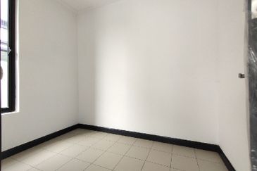 Hevea Elmina Gardens