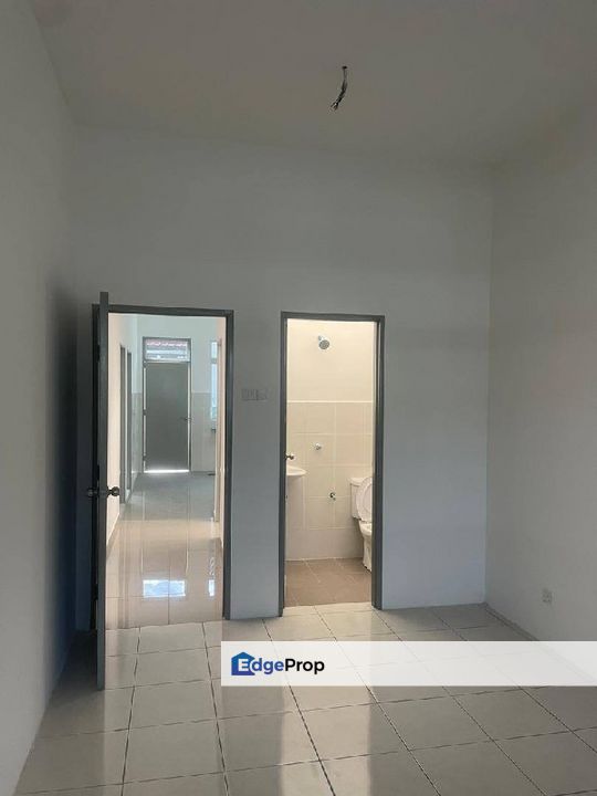 [BARU SIAP JE] Teres Setingkat Taman Langat Utama , Banting, Selangor, Banting