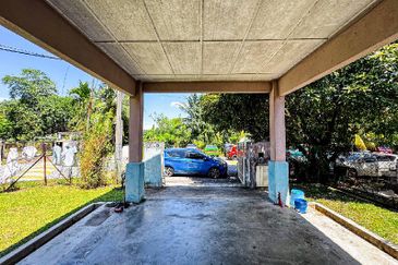 Desa Pinggiran Putra