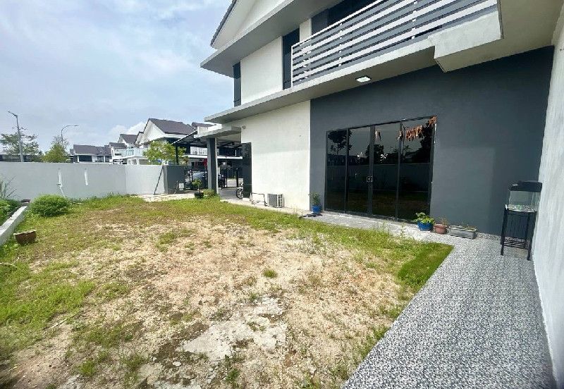 Lumira 2 by Sime Darby