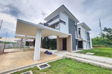 Kampung Sungai Ramal Dalam