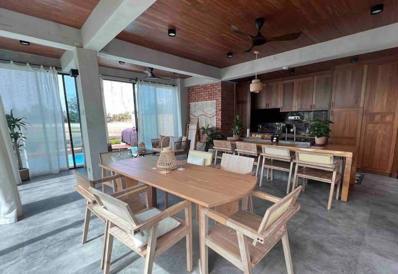 Avillion Admiral Cove