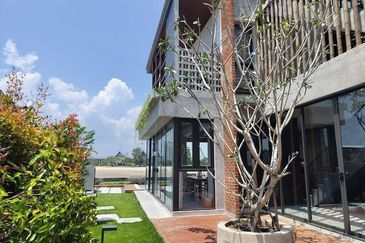 Avillion Admiral Cove