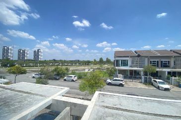 Penduline @ Bandar Rimbayu