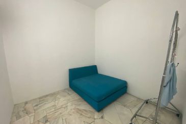 Persiaran Puncak Alam 1 