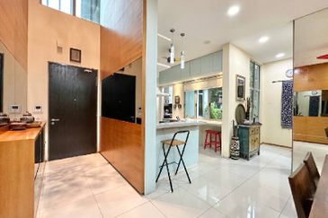 Symphony Hills Schumann