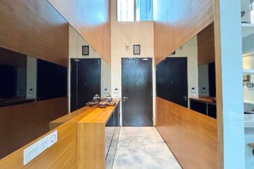 Symphony Hills Schumann