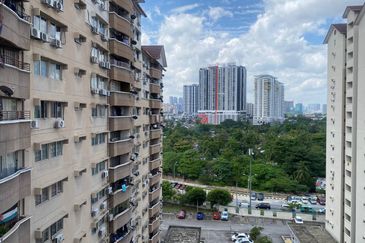 Sentul Utama Condominium