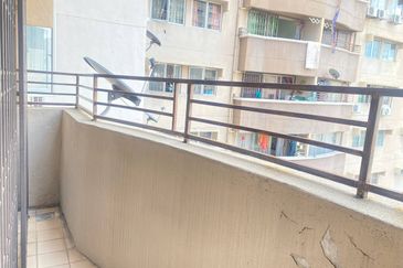 Sentul Utama Condominium