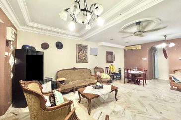 Taman Saujana Puchong