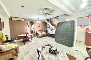 Taman Saujana Puchong