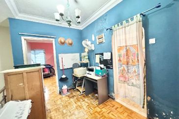 Taman Saujana Puchong