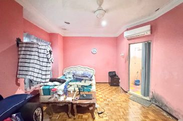 Taman Saujana Puchong