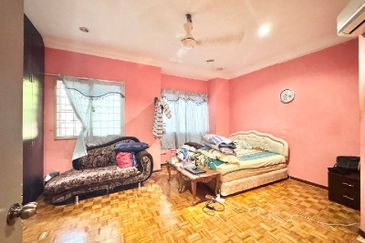 Taman Saujana Puchong