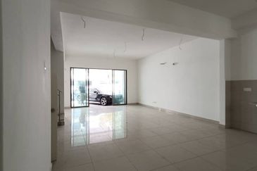 Lake Point Residence