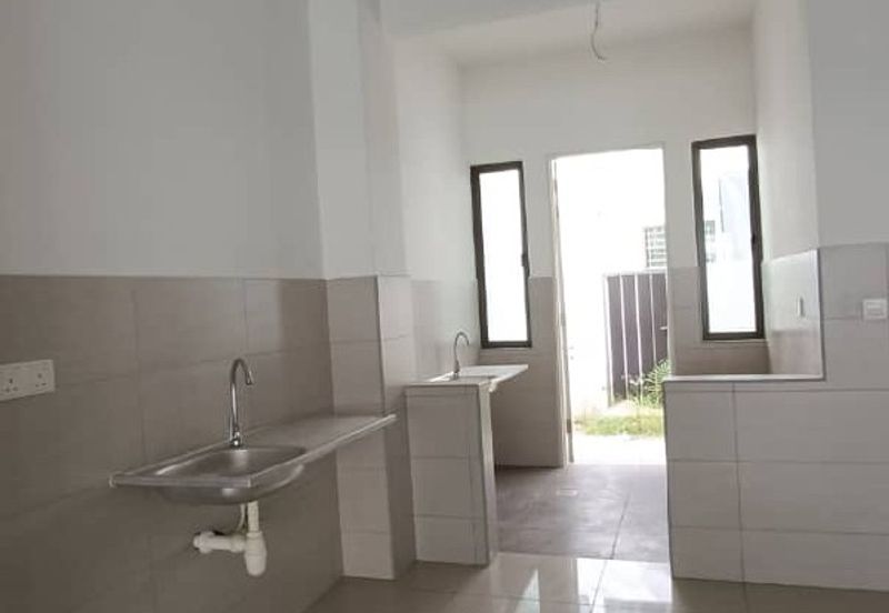 Lake Point Residence