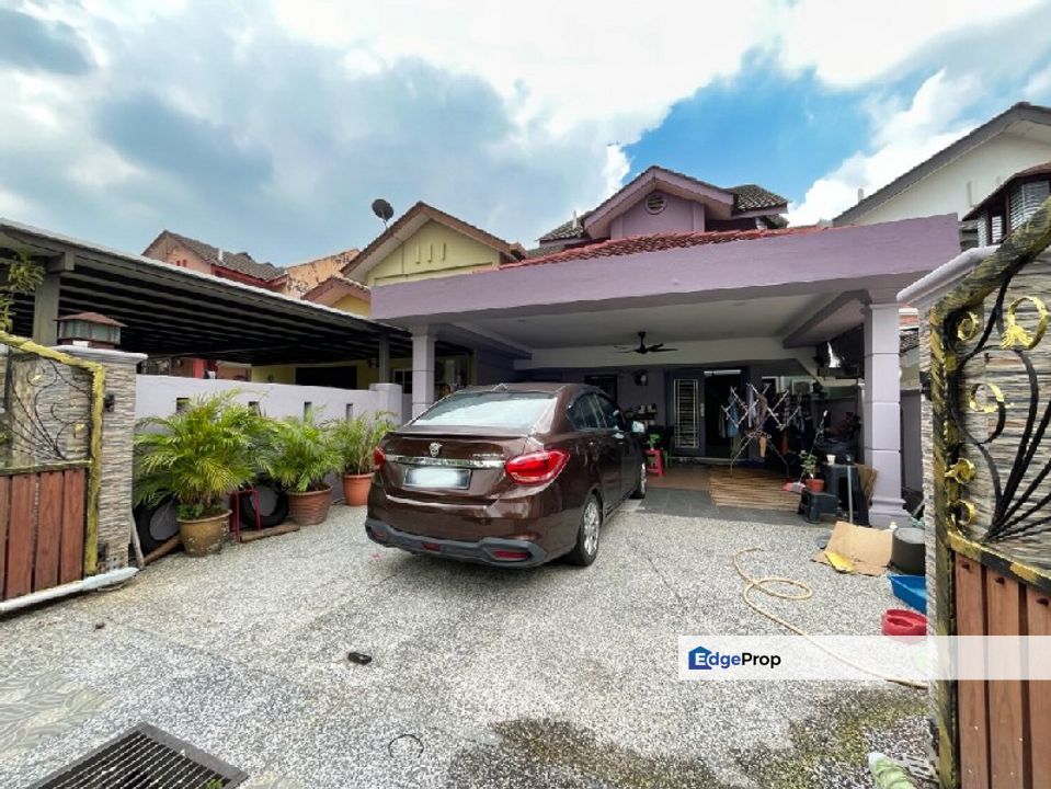 Taman Bukit Saga, Shah Alam, Selangor RENOVATED 2 Storey Terrace, Selangor, Shah Alam