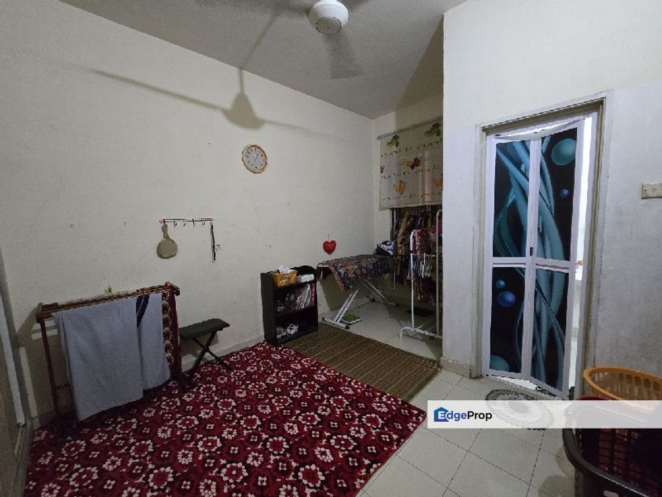 Alam Budiman, Shah Alam, Selangor 2 Storey Intermediate Terrace, Selangor, Shah Alam