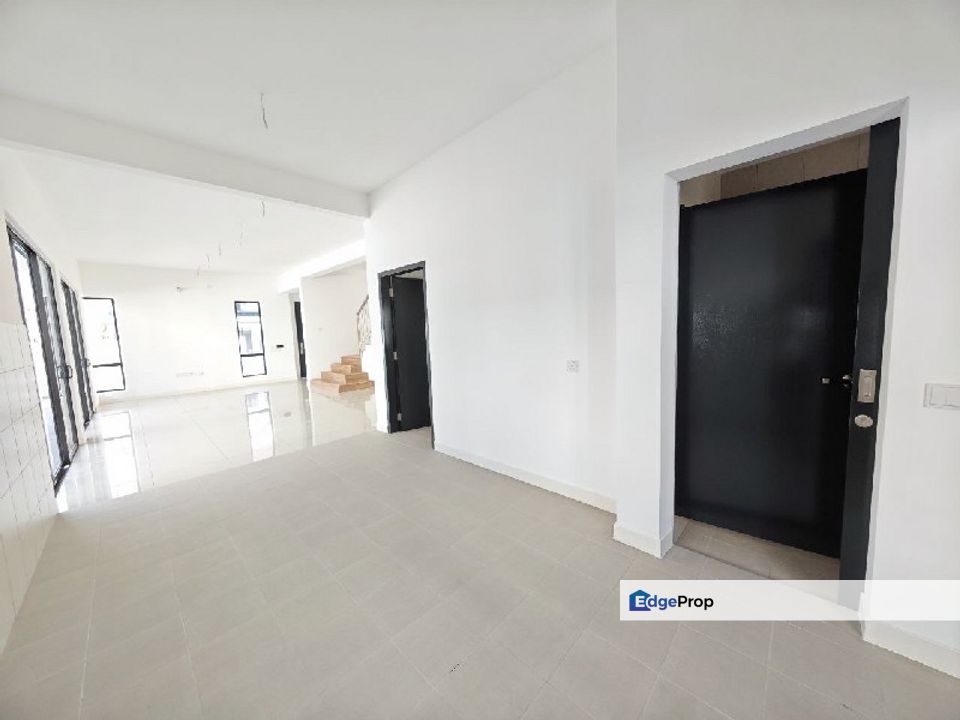 Serenia Aiora, Dengkil, Selangor Endlot Double Storey, Selangor, Dengkil