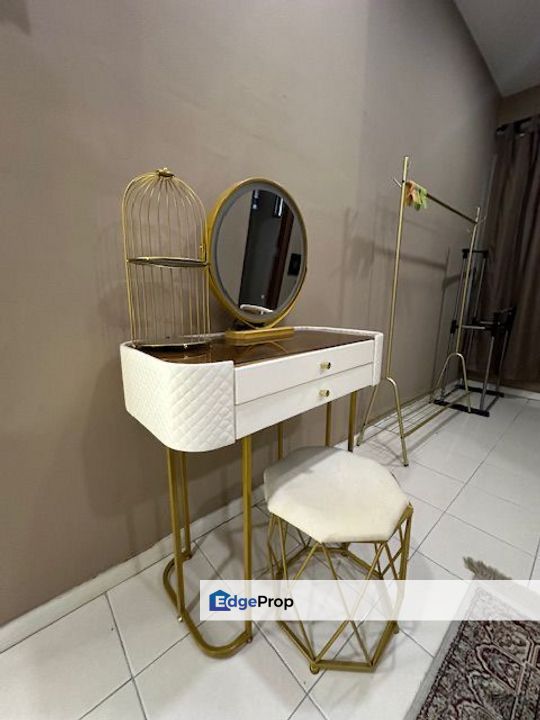 Puri Aiyu, Shah Alam, Selangor Fully furnished, Selangor, Shah Alam