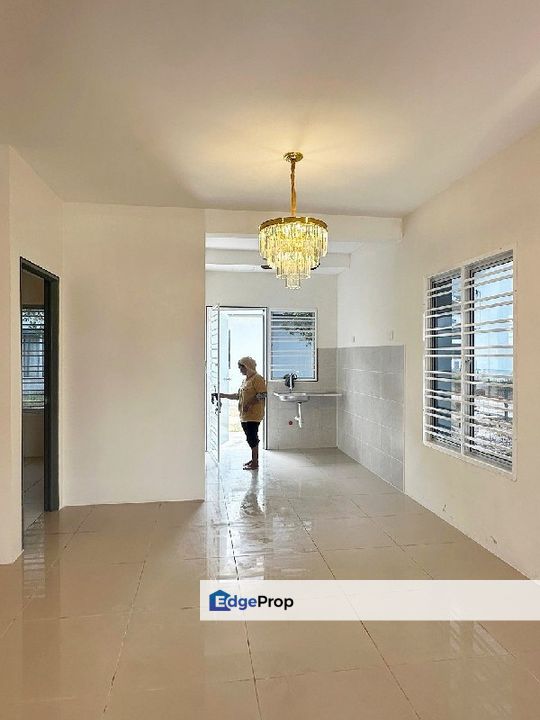 Kita Mekar Cybersouth, Dengkil, Selangor END LOT DOUBLE STOREY, Selangor, Dengkil