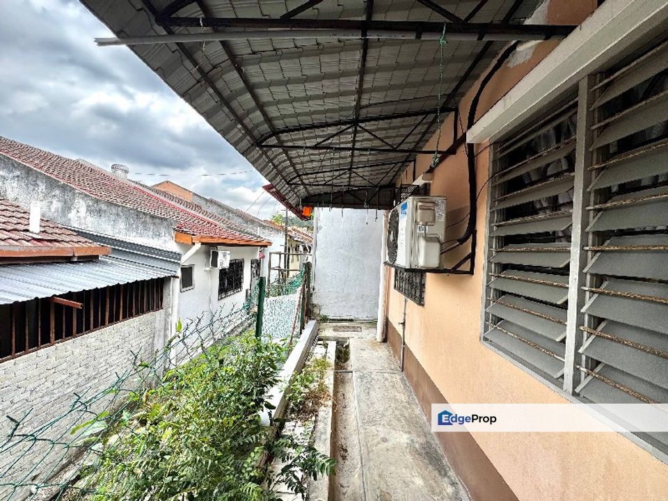 Taman Lestari Putra, Seri Kembangan, Selangor FACING OPEN, Selangor, Seri Kembangan