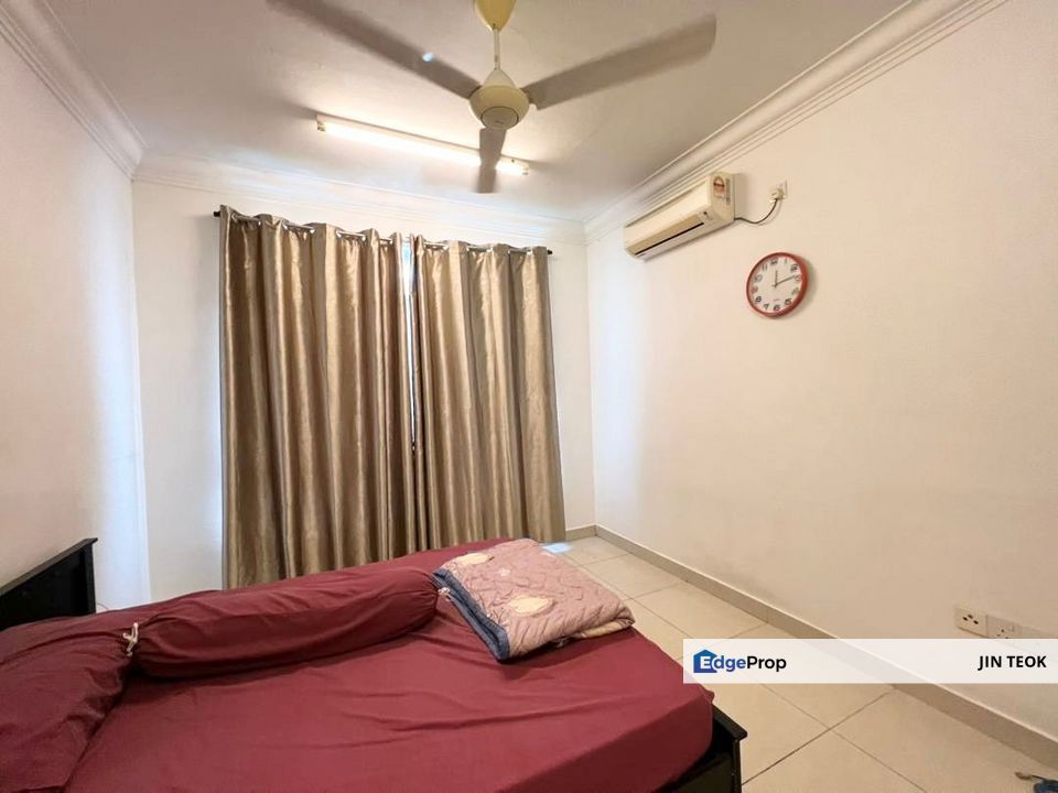 Golden Sands Seaview Residence near CIQ Checkpoint Johor Bahru Town Condo below bank value For Sale, Johor, Johor Bahru